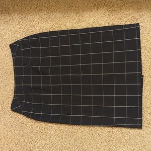 Hugo Boss Checkered pencil skirt size 6